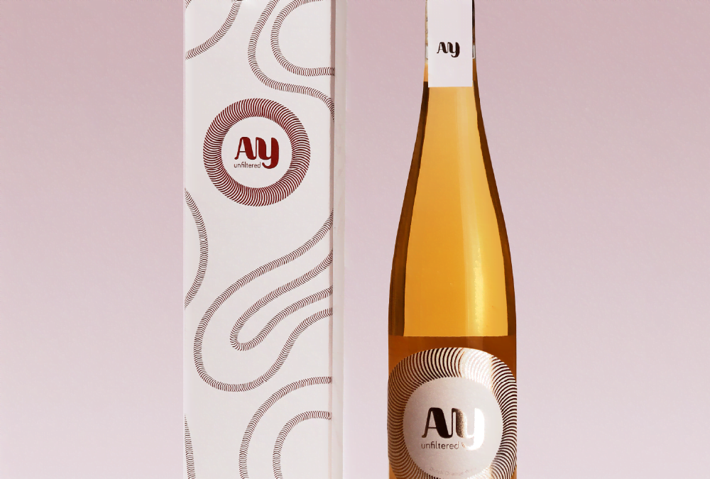 Huisstijl en etiket ontwerp – Ay Unfiltered