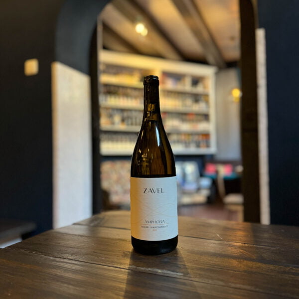 Riesling Gewürztraminer - Amphore - Domain Zavel - Niederländischer Wein - Design und Wein Amsterdam