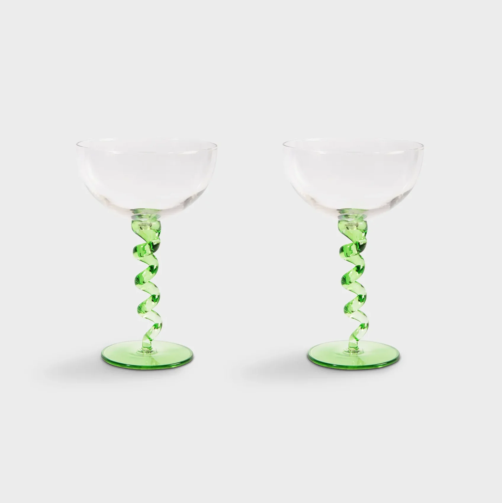 &Klevering | Grünes Spiral-Coupé | 2er-Set – Design & Wein – Amsterdam – Niederländischer Wein – Verkostung – Design-Accessoires – Cocktailgläser